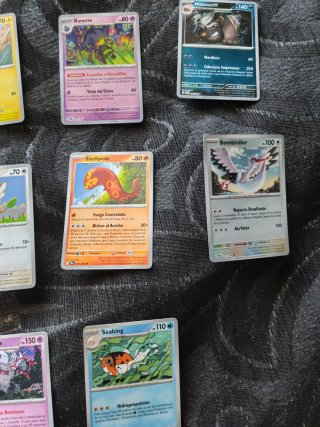 Lote de cartas Pokémon