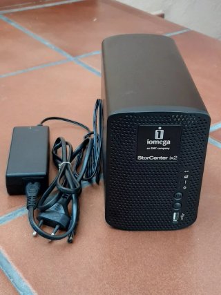 NAS Iomega StorCenter ix2-200, 1 TB, RAID 1