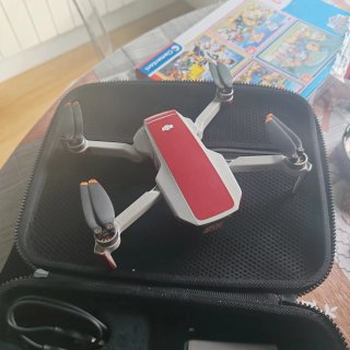 Dron DJI Mini 2