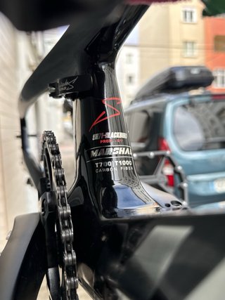 BMX RACE CARBONO MARSHALL BLACKBIRD SR71