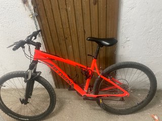 Bicicleta B'TWIN MTB Naranja