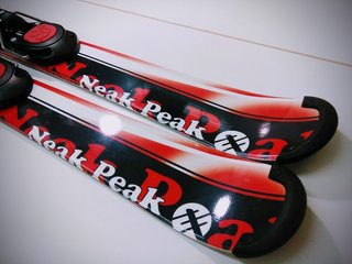 SNOWBLADES. ESQUIS CORTOS. BIG FOOT. FREESTYLE.