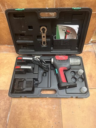 Remachadora Iero 5.0 con maletín