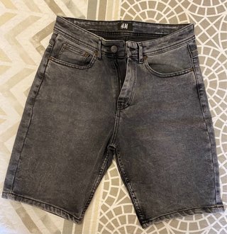 Pantalón corto H&M gris
