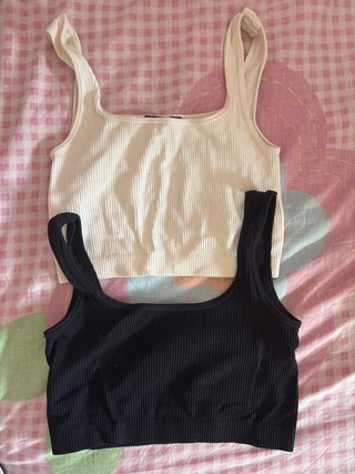 Pack 2 Tops Canalé Blanco y Negro XS-S