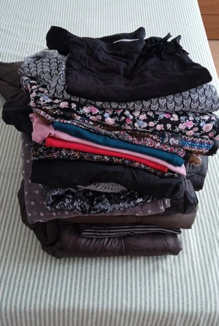 Lote de ropa variada talla M/S