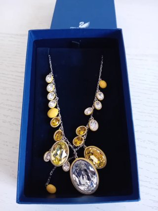 Collana Swarovski nuova