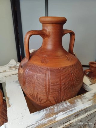 Soporte de Madera con 3 Tinajas de Terracota