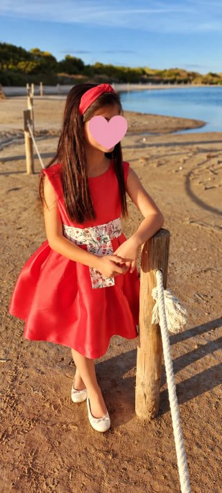 Vestido rojo ceremonia niña talla 9/10 marca tizza