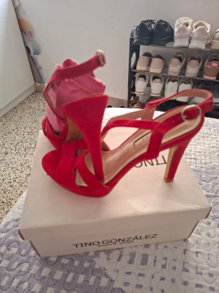 Sandalias Corina tacón rojo y rosa