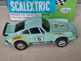 SCALEXTRIC PORSCHE 911 CARRERA RS