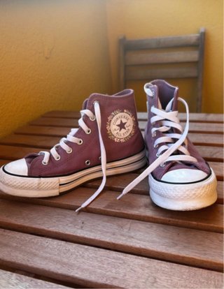 Converse All Star altas moradas
