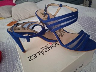 Sandalias de tacón Tino Gonzalez azul