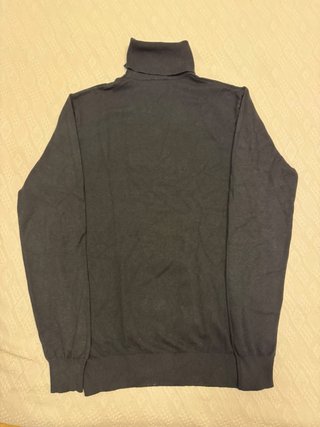 Jersey de lana con cuello alto negro
