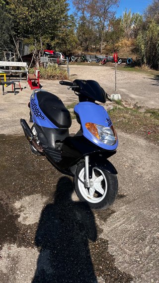Scooter Daelim Five