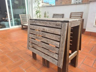 Mesa de jardín de madera
