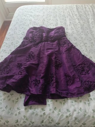 Vestido de fiesta morado