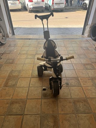 Triciclo Infantil con Barra Parental