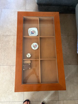Mesa de salón elevable de madera