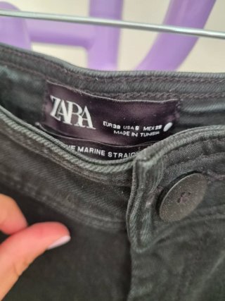 Pantalón vaquero negro