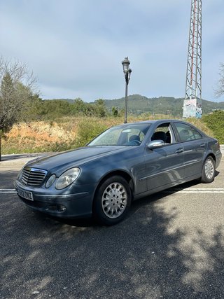 Mercedes-Benz Clase E 2005