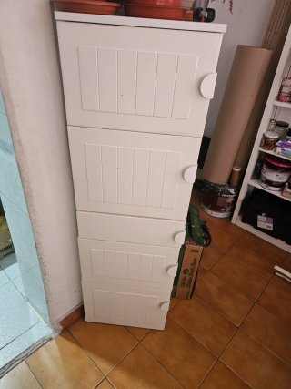 Cajonera de cocina blanca
