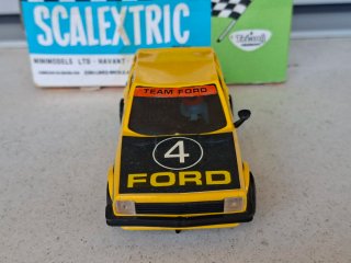 SCALEXTRIC FORD FIESTA