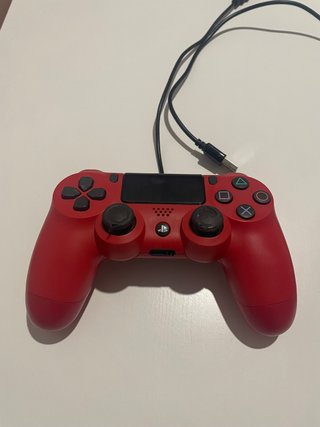 PS4 Slim Bianca 1TB + 2 Controller + 5 Giochi