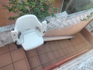 Salvaescaleras con silla