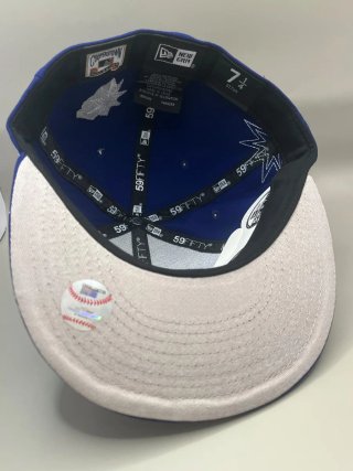 Gorra New Era 7 1/4 59FIFTY Dodgers Solar Stars