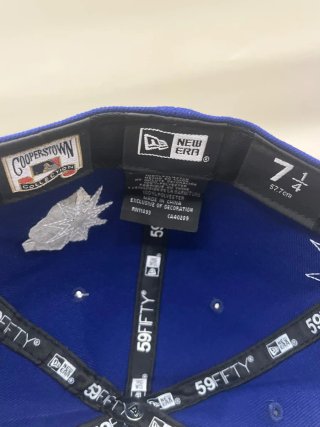 Gorra New Era 7 1/4 59FIFTY Dodgers Solar Stars