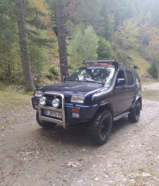 Nissan Terrano II 1995