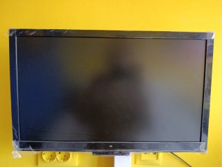 Televisor con soporte incluido. Oviedo
