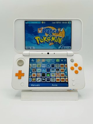 New Nintendo 2DS XL Bianco/Arancione Personalizzat