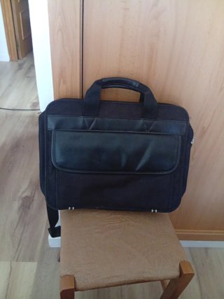 Maletín para portátil negro