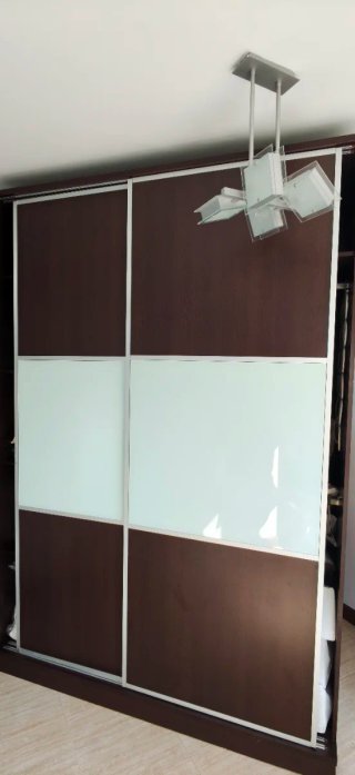 Armario de dormitorio madera y cristal