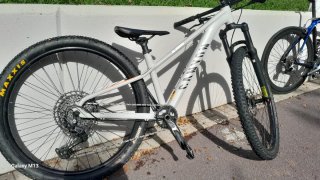 Bicicleta MTB Canyon