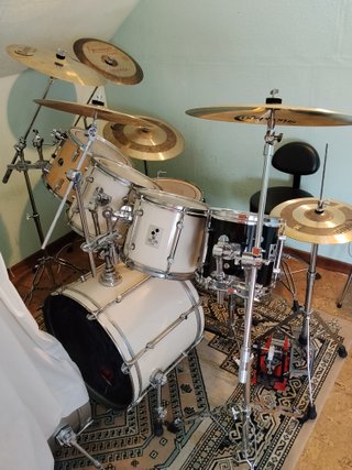 BATERÍA ACÚSTICA SONOR FORCE 2000 MEJORADA, CAMBIO