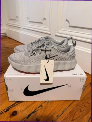 Nike Mind 002 Gris Claro Talla 37.5