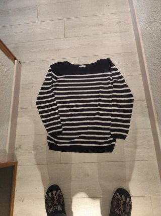 Jersey de rayas blanco y negro