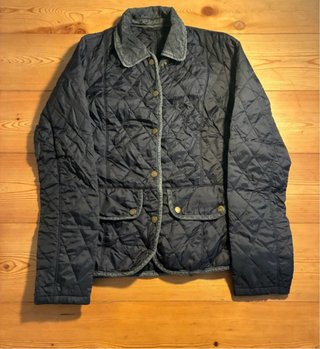 Chaqueta Barbour acolchada azul