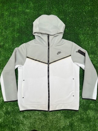 Sudadera Nike Tech Fleece Blanca y Gris