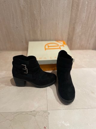 Botines Debra Lafont Negros con Hebillas