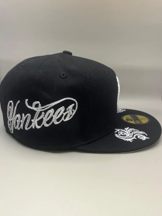 Gorra New Era 7 1/4 59FIFTY Yankees Swirl Edition