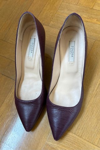 Zapatos de tacón burdeos ZENDRA