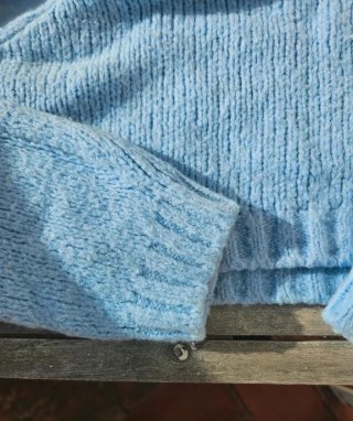 Jersey Subdued azul tipo crop Talla S