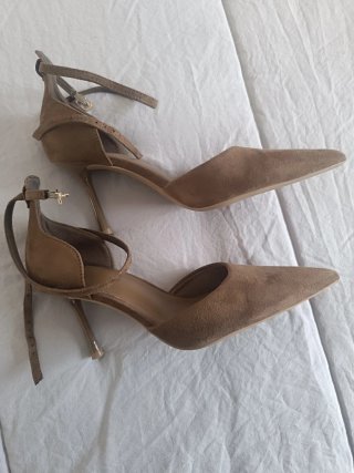 Zapatos tacón ante beige/marrón
