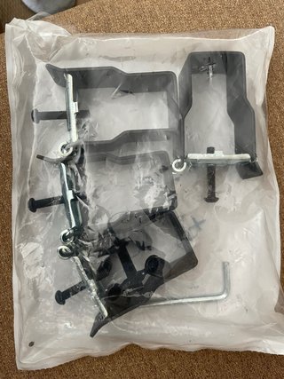 Kit de fijaciones para barras de techo Cruz