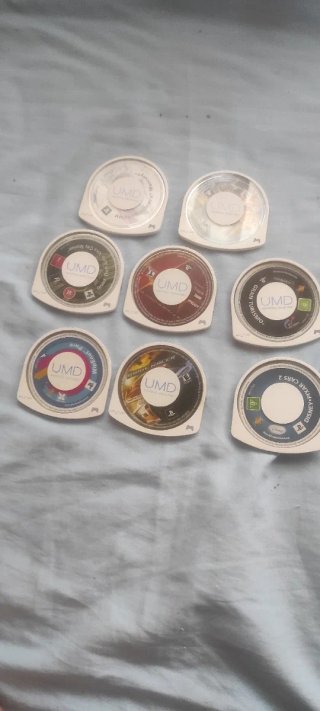 Lote de giochi per PSP 50 - Ogni gioco 7 euro