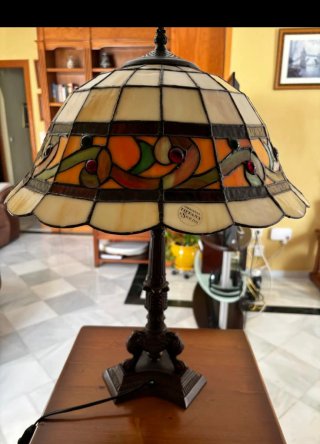 ORIGINAL TIFFANY MODELO EDICIÓN LIMITADA LÁMPARA
